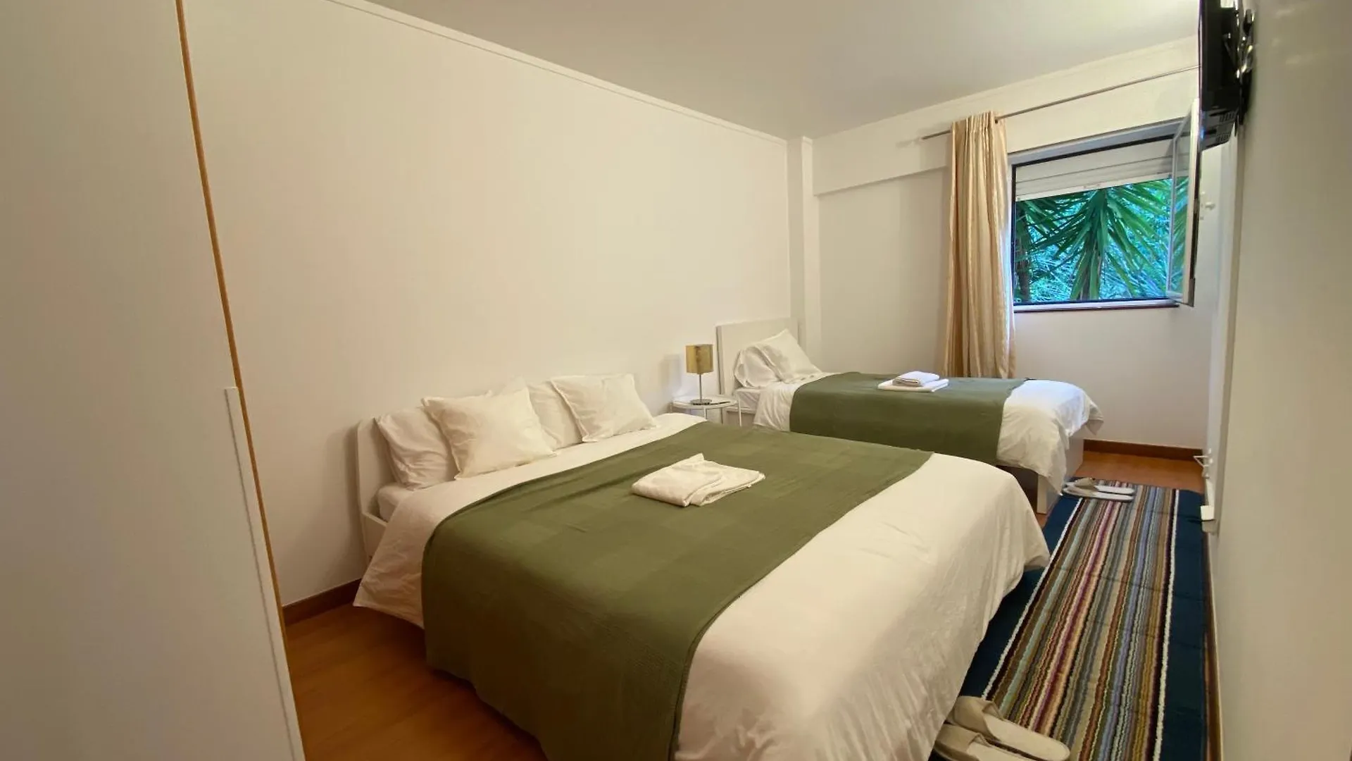 Guesthouse Di Colombo Lissabon 0*,